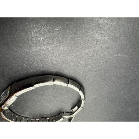 Bulova Quartz 96L98 Movement Ice Blue Dial Ladies Watch Silver Tone 13.2mm 6.5" - Picture 5 of 11